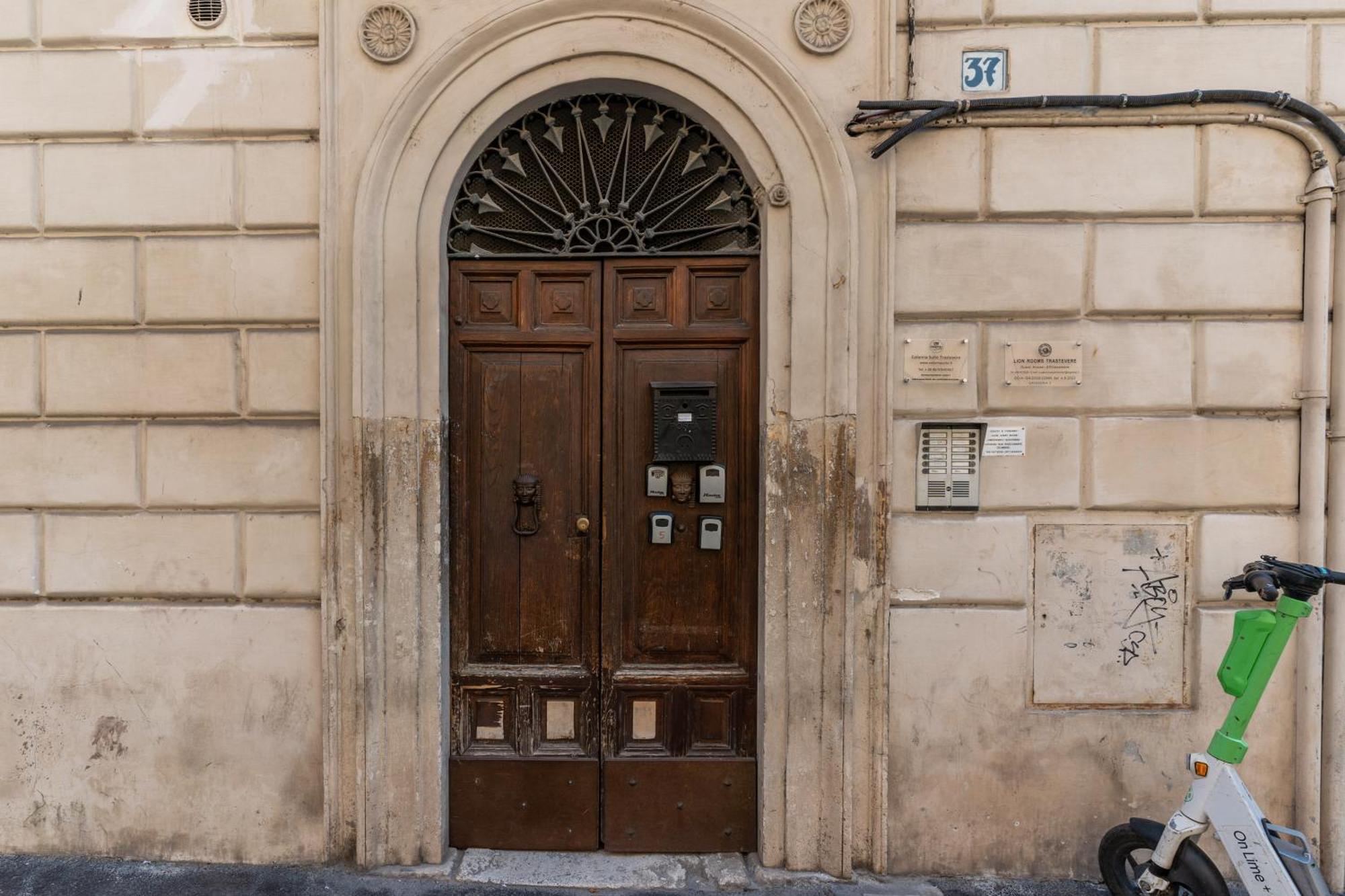 Colonna Suite - Rome Trastevere Exterior photo